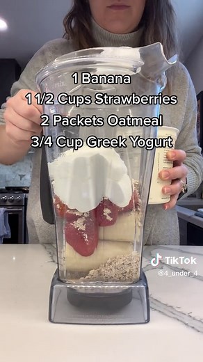 Pink Lactation Smoothie Recipe | WIC Friendly Breastfeeding Smoothies