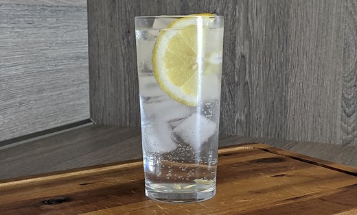 Vodka Soda (Skinny Bitch) » Perfektes und einfaches Rezept [+ Video]