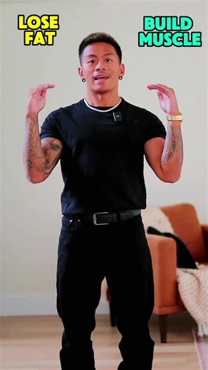 Different goals. Different foods. Same strategy. When your goal is fat loss, you want high-volume, low-calorie foods that keep you full while staying in a deficit. When you’re maintaining, you can loosen the reins — balance lean proteins with carbs and fats that keep you performing. When you’re building, the goal shifts — more calorie-dense foods, bigger portions, and recovery-focused meals. None of these foods are “good” or “bad.” They just serve different purposes. The key isn’t changing your 