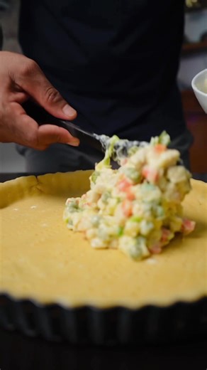 Let’s make a creamy chicken pie 🤤 With Upfield Professional SL #wildcookbook | Wild Cookbook