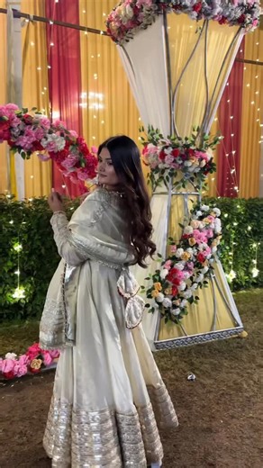 latest fashion inspiration on Instagram: "✨Comment “Link” to receive the links in your DMs! Love 💕 To Wear Outfit Like 😍 ✔️WhatsApp +91-8238344000 ✔️ BOOK YOUR ORDER NOW !!!😊 ☑️All designs can be customised in colours of your choice ☑️For price, delivery and other details, kindly DM or watsap us on (+91)-8238344000 ☑️Cash On Delivery(COD) Available ☑️We are now shipping worldwide!!! ☑️Kindly👍🏻like👍🏻share👍🏻tag and invite your friends to this page ☑️Rest assure,we provide designer inspire