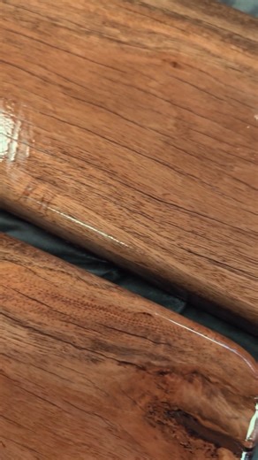 ✨ Wood swap alert! ✨ I usually craft our medium charcuterie boards from Spotted Gum, but these beauties, destined for one of our stockists, called for something with a bit more depth: Ironbark! The rich, deep red grain of the Ironbark is absolutely stunning, and we know it's going to be the perfect backdrop for their menu of smoked meats and hearty food. It's all in the details! #Ironbark #CharcuterieBoard #SmokedMeats #WoodWorking #AustralianHardwood #BarkAndBoardWoodshop #CustomMade #ShopLocal