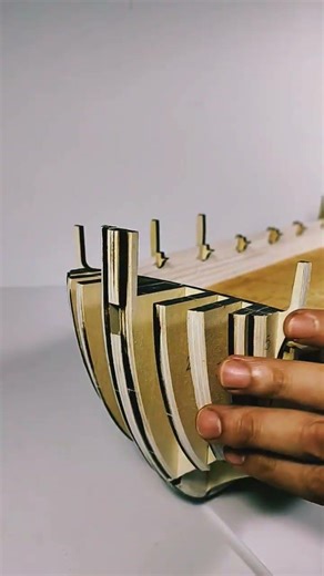 @artesanialatina1970 1/48 HMS SURPRISE work continues...