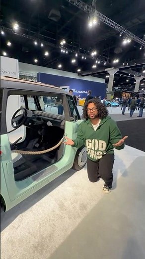 This car has optional doors. 🚪