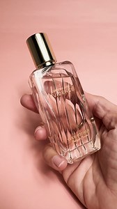 Découvrez à nouveau le parfum n°1 en ventes Comme une ÉVIDENCE, qui a conquis le cœur de millions de femmes dans le monde entier ! ✨ Best seller à 599 Rs seulement ! ✨ Relancé pour réduire son empreinte avec moins de verre, de carton et de plastique. L'engagement est une preuve ! #MadeInFrance #YvesRocher #parfums #yvesrochermauritius #maman #botanicalbeauty #perfume #mother #fetedesmeres #MadeInBretagne #CosmetiqueVegetale #mothersday #gift #new #nouveau #idéecadeau | Yves Rocher Mauritius