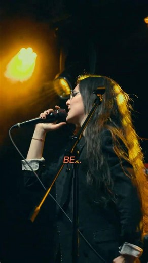 gimme more! more! more! it's a Gold Rush honey, hush hush!