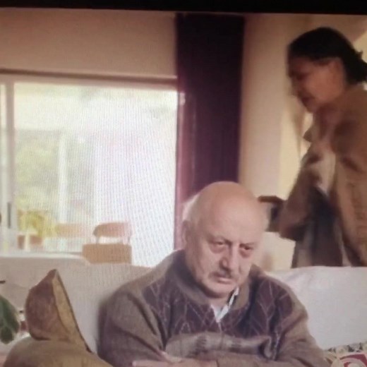 https://www.zee5.com/movies/details/the-boy-with-the-top-knot/0-0-124029 ‘THE BOY WITH THE TOPKNOT' - This is the film we did for BBC - I know a lot of you have not been able to see this film - I'm told it is now available on Zee5 Please do try it - I love the film - loved working with director Lynsey Miller as well as with Anupam and Sasha Dhavan who plays my son. | Deepti Naval
