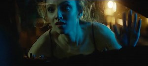 190K views · 171 reactions | Никогда не гуляй ночью в одиночестве Останови рекламное преследование! Установи UC Browser с мощным блокировщиком рекламы: https://play.google.com/store/apps/details?id=com.UCMobile.intl&referrer=utm_source@horror | UC Browser | Facebook