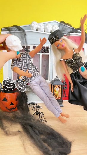 1.2M views · 10K reactions | halloween decoration #barbie #ken #toys #hallloween #halloweendecor | Poppy Bee | Facebook