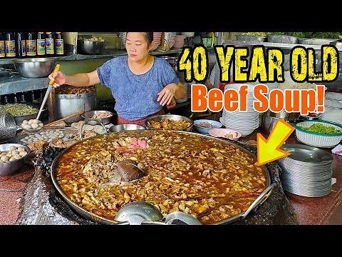 40 YEAR OLD Beef Soup That NEVER Stops Boiling in Bangkok Thailand