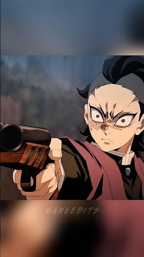 All hashira fight with Muzan but inosuka 🤣.