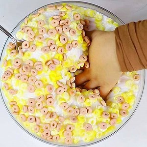 2M views · 2.9K reactions | DIY Slime Cheerios Bowl 北 | Karina Garcia | Facebook