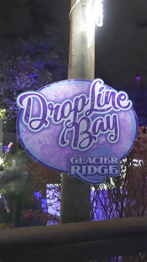 Ride Drop Line with us during Christmas time 👀 | Dollywood