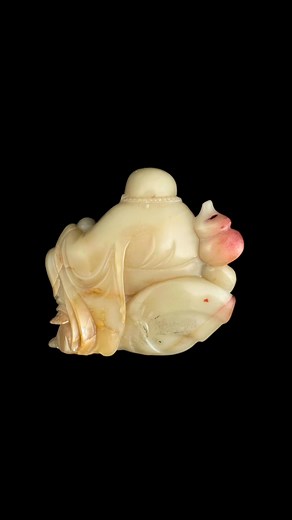 Lot 505130 寿山石弥勒佛雕像 SHOUSHAN STONE FIGURE MAITREYA BUDDHA Estimate: SGD200 - SGD400 *Nyonya Heritage & Gems Auction* Discover a treasure trove of Peranakan antiques, art, and collectibles, meticulously curated by Singapore renowned expert Norman Cho. Viewing Hours: - May 9-16: 12:30pm - 6:30pm - May 17: 12:30pm - 3:30pm Auction Location: Blk 511 Keppel Distripark Kampong Bahru #03-06, Singapore 099447 Bid Online: Bid.atasbid.com #atasbidauction #atasbid #fyp #fypage 🇸🇬娘惹文化遗产与宝石拍卖会* 探索由新加坡知名专家N