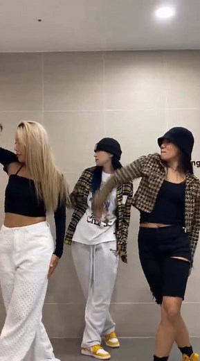 CL spicy challenge by bada lee, moana and kyme. | Bada Lee