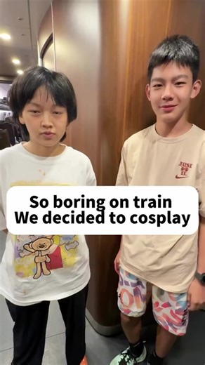 Cosplaying on the Train: A Fun Social Experiment