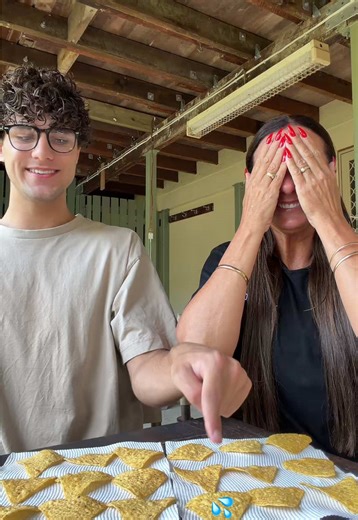 She’s so done with this 😭 #viralvideos #foryoupage #grumpyleanne #prank #xybca