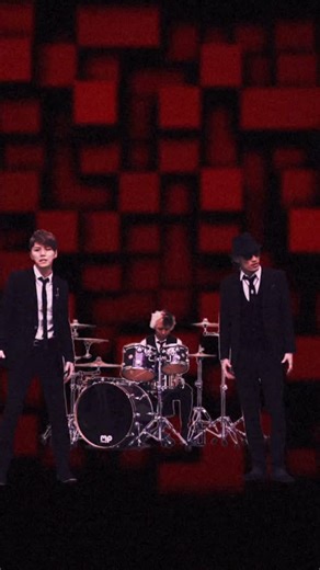 This song’s been blowing up lately… why though!? 😂 Tell us! #FLOW_JAPAN #FLOW #japaneseband #dragonball | FLOW