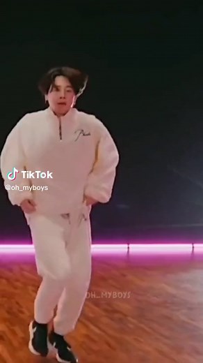 Bubble pon me.... . . . . #jimin #jiminbiased #jiminedit #JIMIN #jiminie #parkjimin🐣 #badbuskilazremix #badbuskilazdance