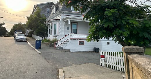 7 'Hocus Pocus' Filming Locations You * HAVE * To See IRL