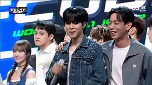 Jimin said if he won first place he will CHNAGE the version & din’t let the dancers touch him 😭😭😭😭 -jiminiewaaaaaa 🐣 | M A G i C S H O P ت