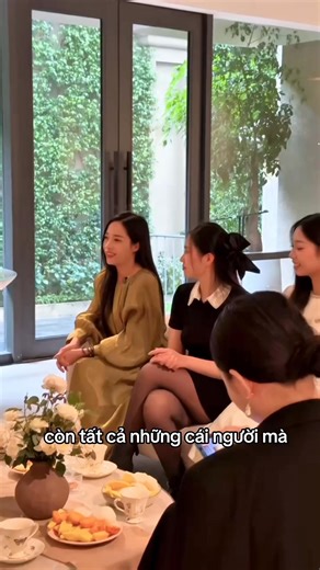 EM Talk 02: Học Yêu Cùng nghe Ths Thương Thương chia sẻ như thế nào về tình yêu nha! | EM Space - Vũ trụ trong EM