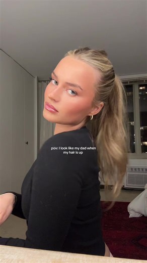 Creative Hairstyles to Showcase Your Hair Down