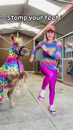Clap 👏 Stomp 👣 Pony Dance! 🐴 ✨#shorts #pony #horse #toddlers #cuteanimals