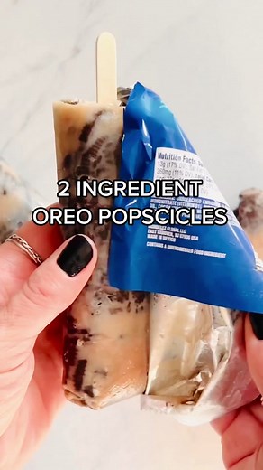 Delicious Oreo Cookie Popsicle Recipe to Try Today!
