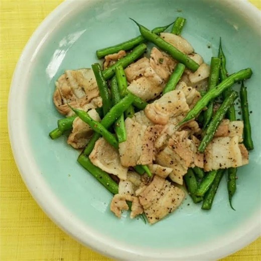 【白飯泥棒確定】にんにく香る！豚バラといんげんの甘辛炒めがヤバすぎた🔥