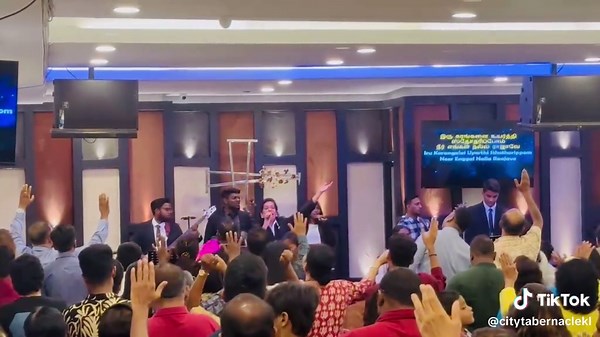 Christian Worship Songs Compilation for Sunday Service