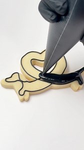 20K views · 228 reactions | Dachshund Cookie殺 Recipes link in bio♥️ #cookiedecorating #satisfying #dachshund #doglover | thelucky.cookie | Facebook