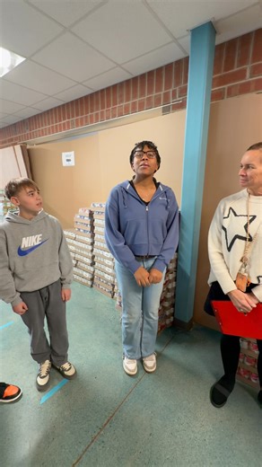 Great things are happening over at Edgewood Middle School! They are preparing meals for over 450 families of Warsaw Community Schools students to take home over Christmas break. Make a donation to help them reach their goal at warsawschools.org/donate | Kosciusko Chamber of Commerce