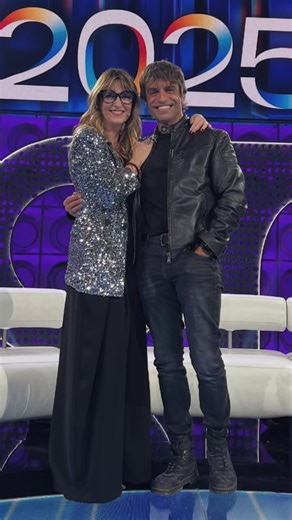 ELS40 on Instagram: "Els plans de la Noemí Galera 🎄🧑‍🎄 #OT2025"