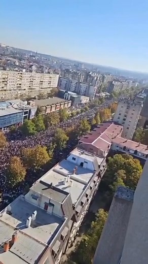 Bol i tišina na pomenu žrtvama pada nadstrešnice | Blic NAJNOVIJE VESTI