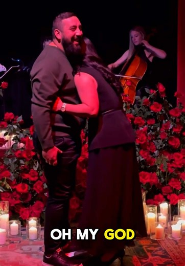 Surprise Proposal Moments: A Wedding Delight