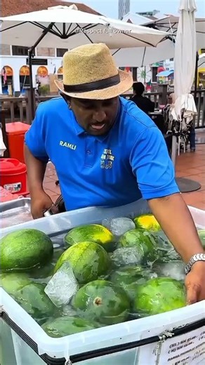 This Indian man’s brilliant Dubai business move.🤙#shortvideo