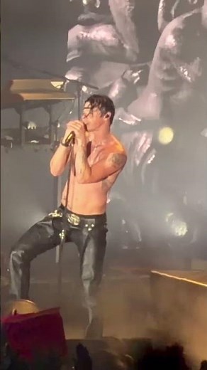 My Only Angel (Aerosmith & Yungblud) - YUNGBLUD Live at WaMu Theater in Seattle WA 5/15/2026 Short 3