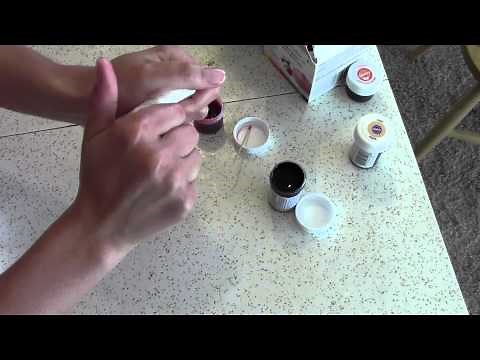 How to Color GumPaste, Using Gel Food Coloring