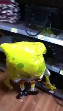 Walking Spongebob Balloon!