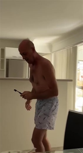 194K views · 4K reactions | Chilli Toothbrush #prank #prankvideo #Fun #funny #viralpost | Hanky Pranky | Facebook