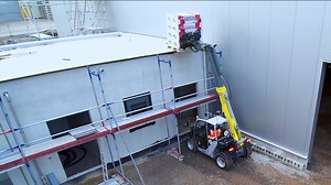 Introducing VLS (Vertical Lift System) - your ultimate operator assistant! Say goodbye to manual control hassles as VLS seamlessly extends and retracts the telescopic boom, making lifting and lowering loads a breeze. Experience smoother, quicker work without compromising stability. | Wacker Neuson