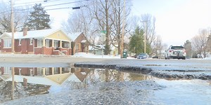 Potholes pop up around Springfield as temperatures fluctuate