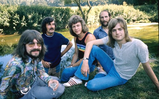 John Lodge, bassist with platinum-selling progressive rock pioneers the Moody Blues