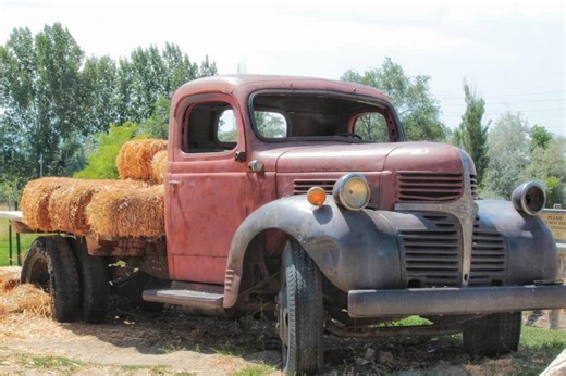 Chrysler built a fuel efficient diesel truck engine in 1938, then killed the project