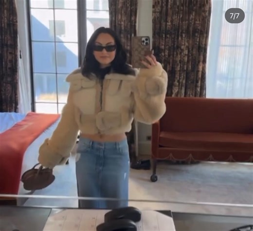 Smile | Camila Mendes