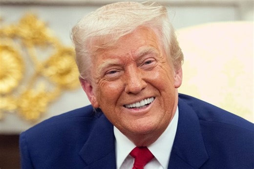 Donald Trump Jokes Diet Soda 'Kills Cancer Cells,' Mehmet Oz Says Recalling Air Force One Moment: 'Are Yo