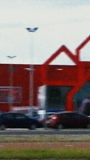 48 reactions | ️ Flashback naar 2015... BAUHAUS opent z’n deuren in Nederland. 10 jaar later? Grootste assortiment, laagste prijs én nog steeds datzelfde vakmanschap. Maar nu… tijdens onze HAUSPARTY: nóg meer korting. Nóg meer reden om langs te komen.  Vul online je unieke wincode in en maak kans op geweldige prijzen, zoals de ToughBuilt set, hottub of Kamado Joe Big Joe. Dat is 10 jaar BAUHAUS. En we zijn nog lang niet klaar. | BAUHAUS - Nederland | Facebook