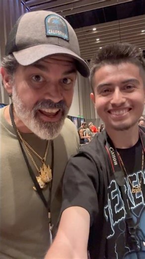 Sonic and Shadow tells Frank Ocean to drop the album ‪@blonded‬