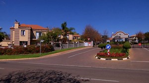 How agency models impact the final sale price (2 of 2)